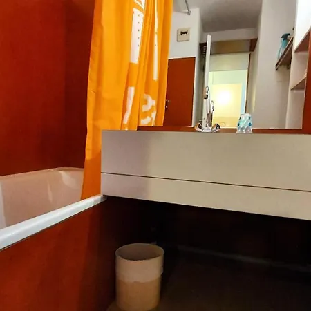 Lauziere Dessous G - Lauziere Dessous 48 Mae-7071 Appartement